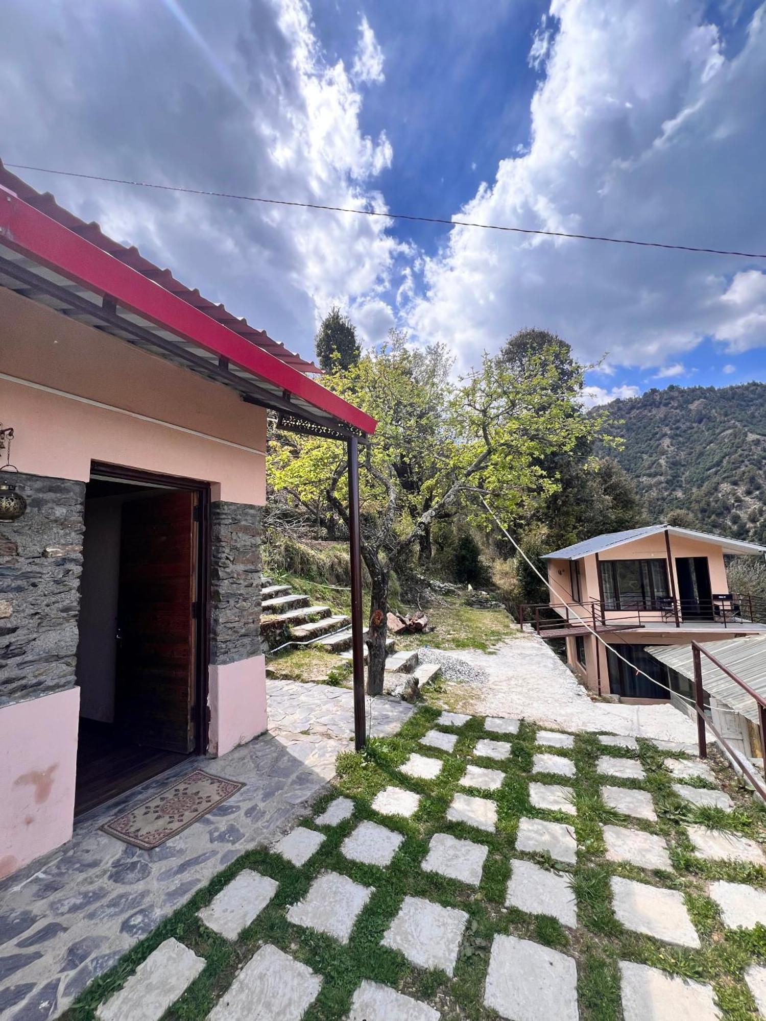 The Goat Village- Kanatal By Bakri Chhap Eksteriør bilde